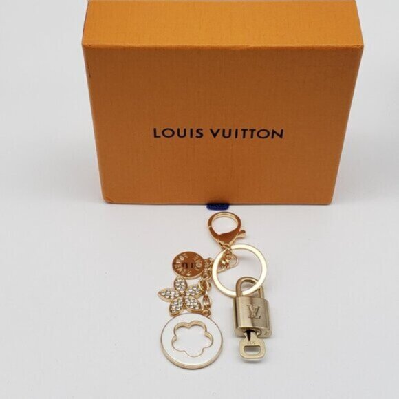 Authentic Louis Vuitton Gold Lock & Box w/ Unbranded Flower Bagcharm 122725 - Picture 10 of 10